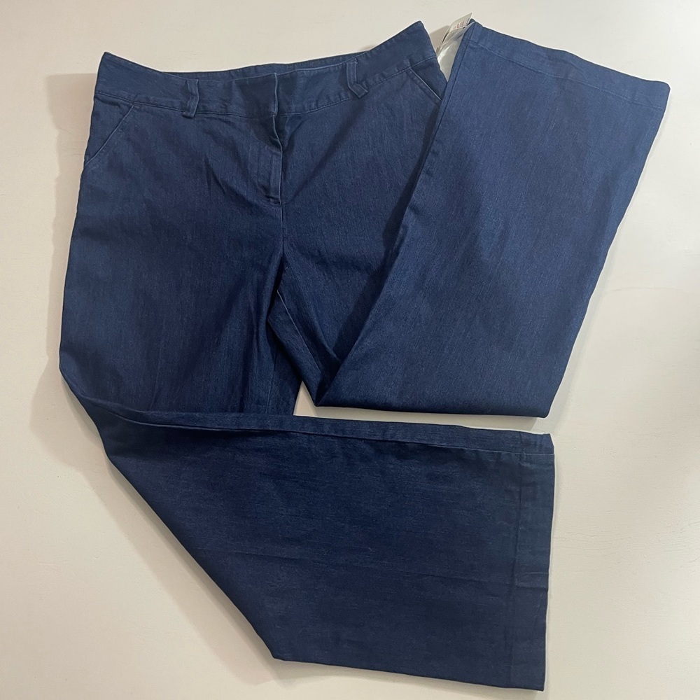 ATTENTION STRETCH CONTOURED WAIST BOOT CUT MODERN FIT DEEP BLUE JEANS SIZE 12